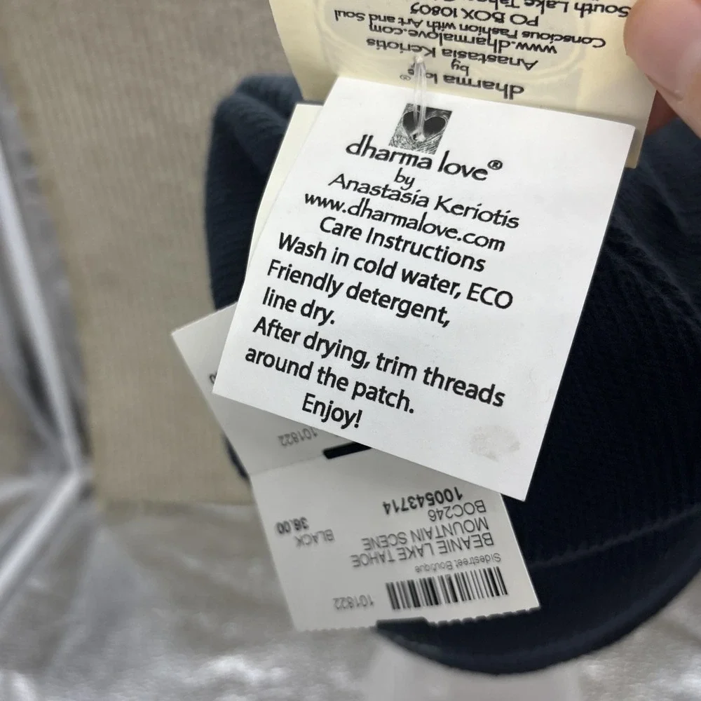 NWT Dharma Love Anastasia Keriotis Handcrafted Lake Take Organic Cotton Beanie